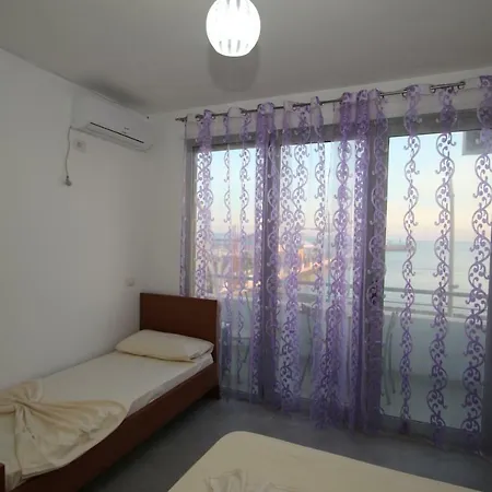 Klejvi's Seaview Penzion Durrës